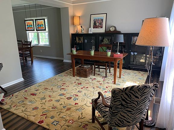 4th image of 9434 Greenthread Dr