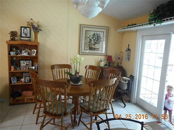5th image of 9289 Portillo Ave