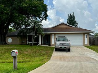 610 SE Forgal St, Port Saint Lucie, FL 34983