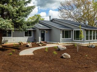 2655 SW Wickiup Ave, Redmond, OR 97756
