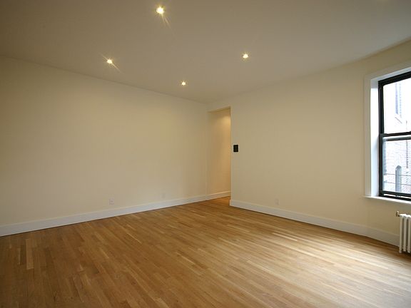 4th image of 31 E 127th St APT 3A