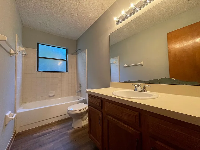 13326 Currituck Dr N — Photo 10