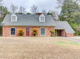 306 Warren St, Vicksburg, MS 39180