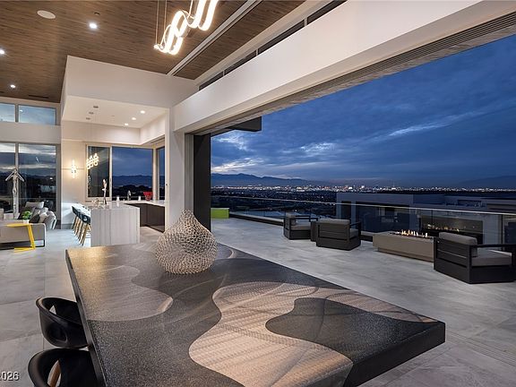 3rd image of 1205 Amber Rim Dr