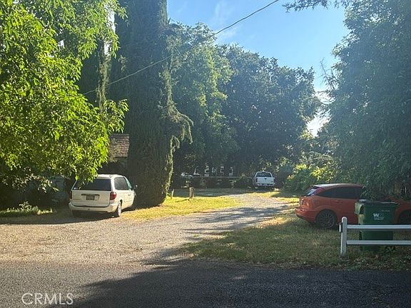 5th image of 3166 Godman Ave