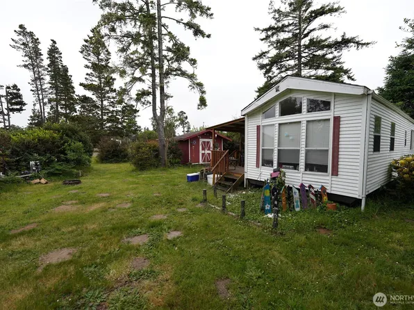 1710 254th Street, Ocean Park, WA 98640