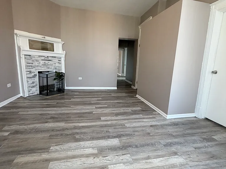 4340 S Berkeley Ave #3 — Photo 2