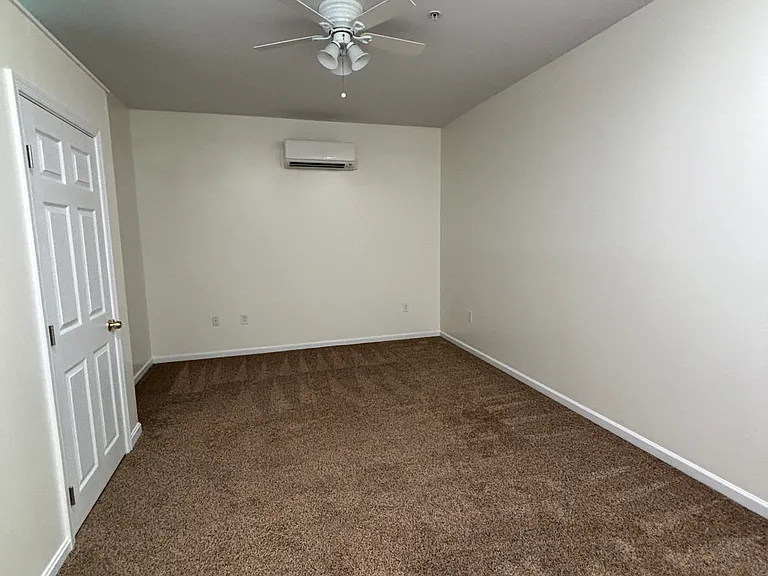 316 Bridge St #D — Photo 7