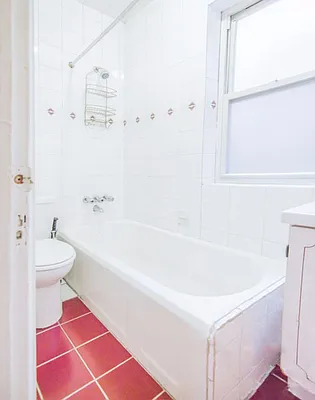 Rented by Kahen Properties | media 15