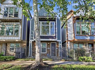 1816 Dennis St, Houston, TX 77004
