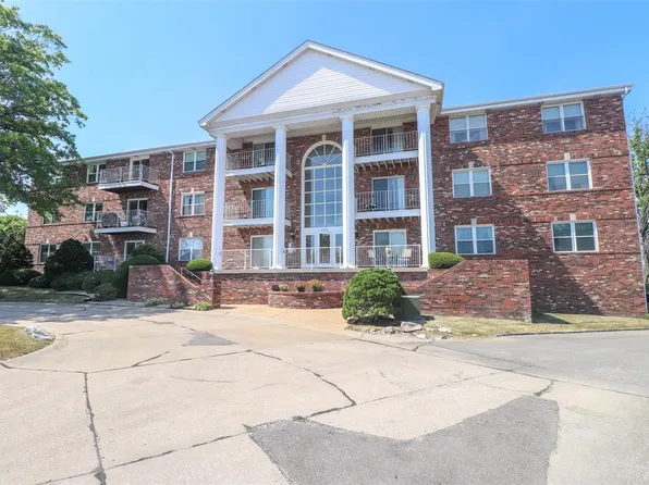 4339 Sunridge Dr APT I, Saint Louis, MO 63125