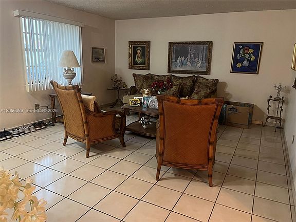 2nd image of 10121 SW 34th St