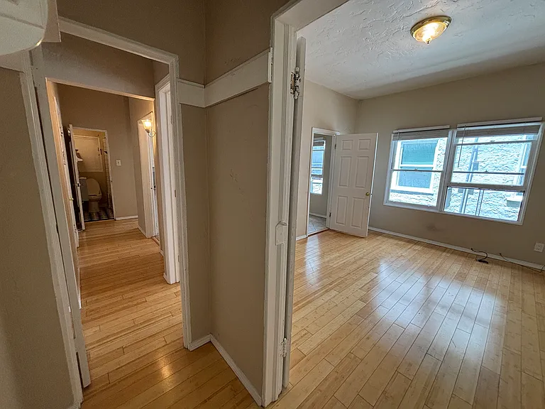 1955 Chestnut St #203 — Photo 16