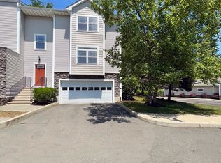 54 Stetson Pl #54, Danbury, CT 06811