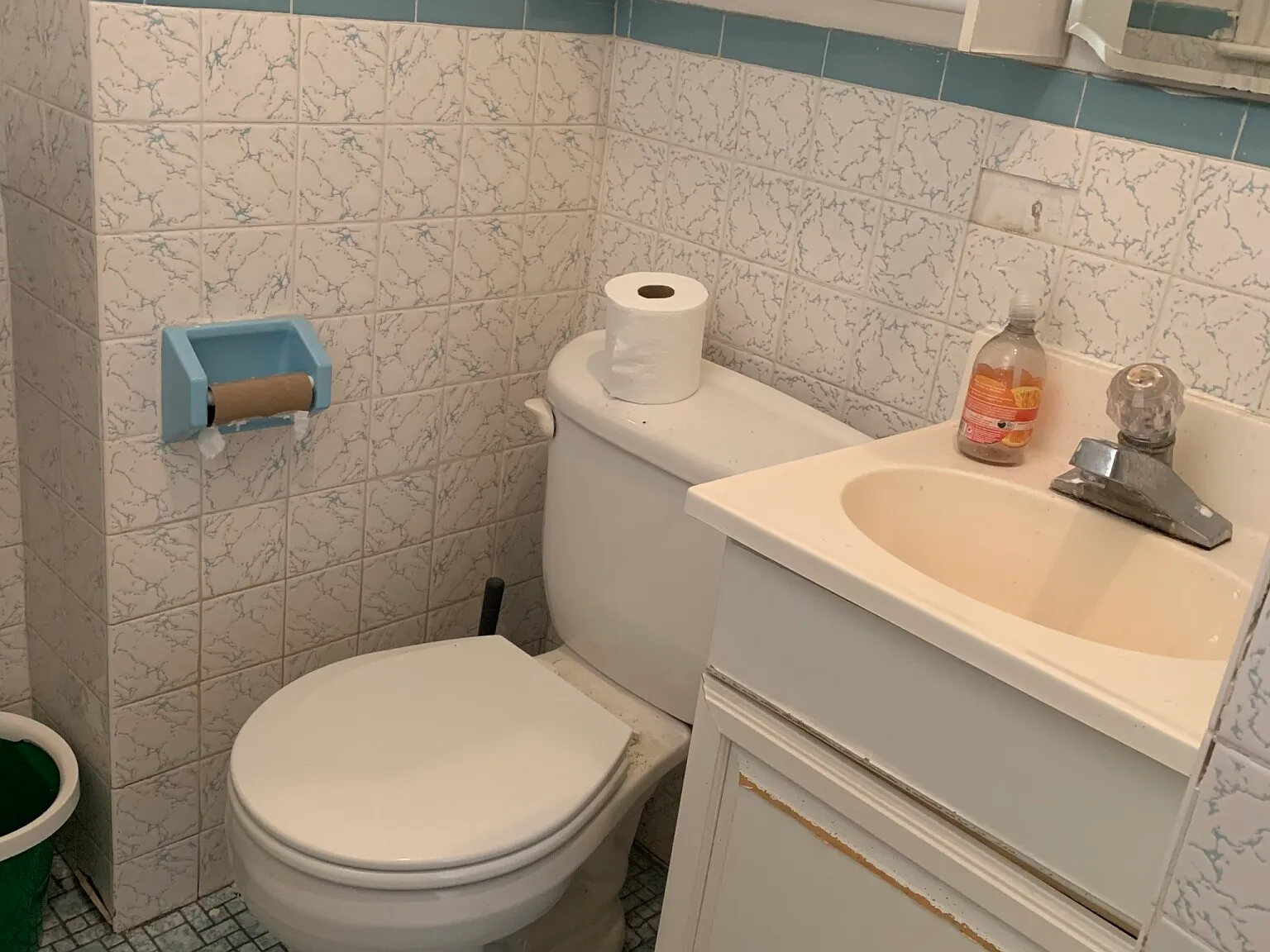 2 bed, 1.0 bath, $2,400 — Photo 4