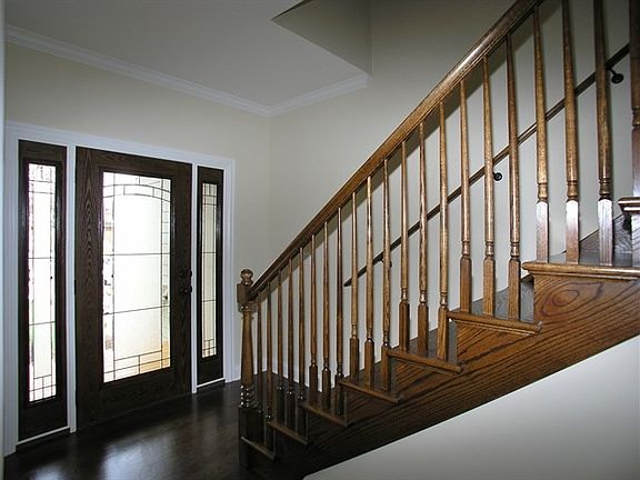 3rd image of 137 N Linden Ave