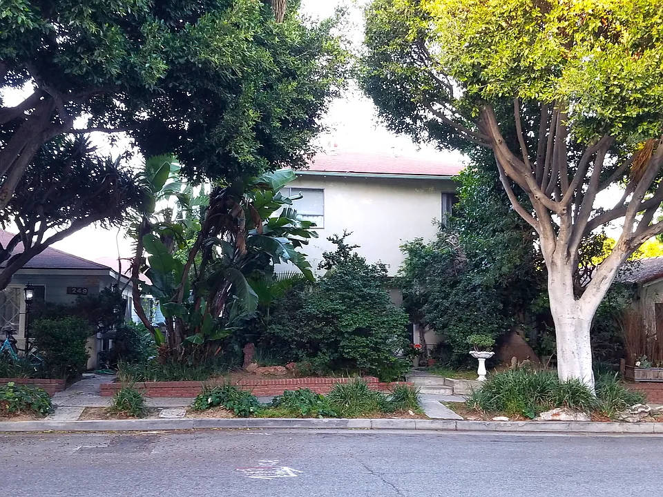 Franklin St
