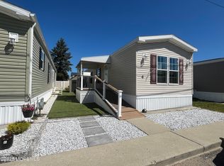 4 Mary Ann Ct, Keansburg, NJ 07734
