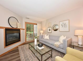Brookfield Lake Condominium, Brookfield, WI 53045