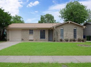 1725 Indian School Rd, Garland, TX 75044