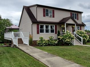 308 Monica Dr, Archbald, PA 18403