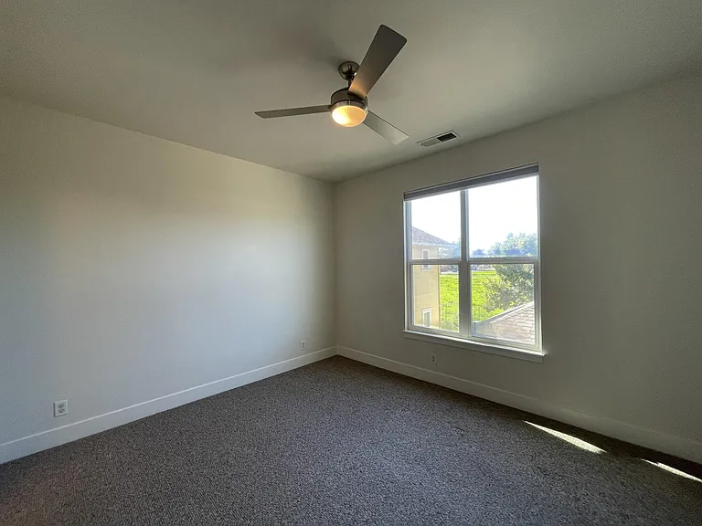 1324 Purcell Ln — Photo 8