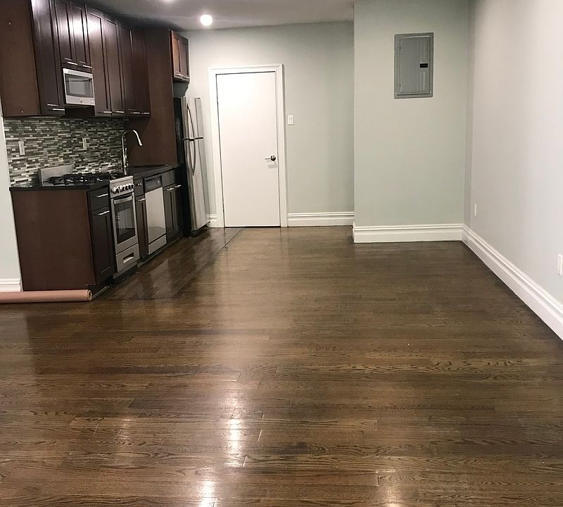 1st image of 400 W 128th St #40A