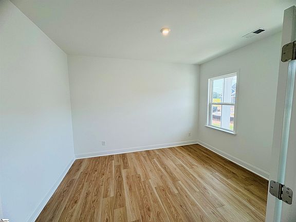 3rd image of 1019 Whitefox Dr Lot 50