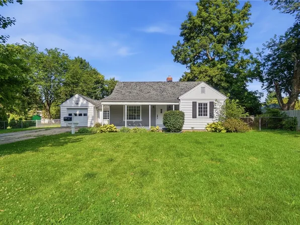 239 S Pleasant St, Enon, OH 45323