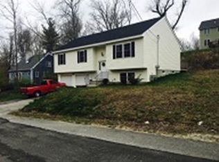 4 Luther Ave, Worcester, MA 01605