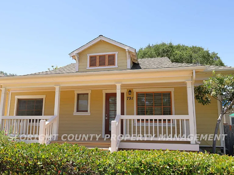 791 Pepper St — Photo 1