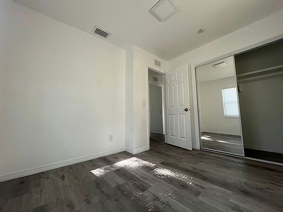 5th image of 626 W Crawford St