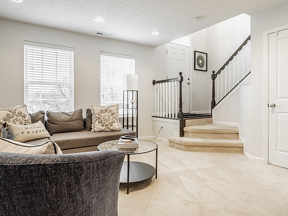 4th image of 9506 Park Meridian Dr