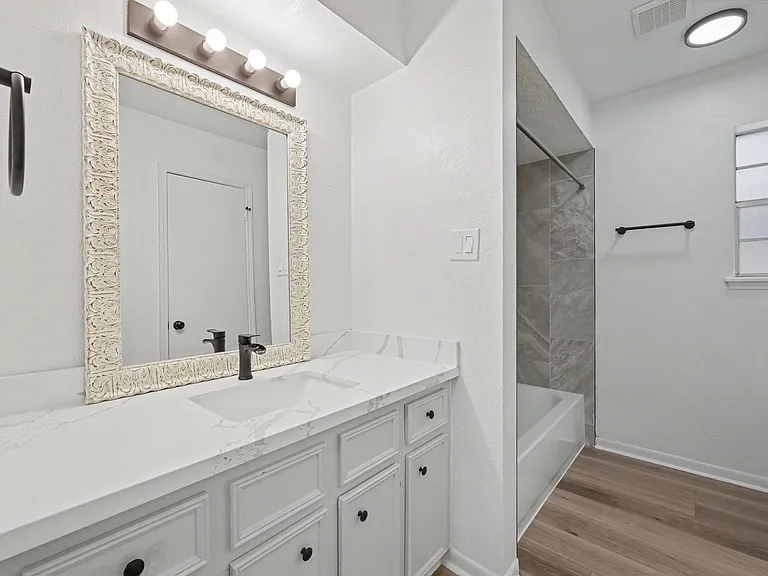 1409 S 3rd St — Photo 19