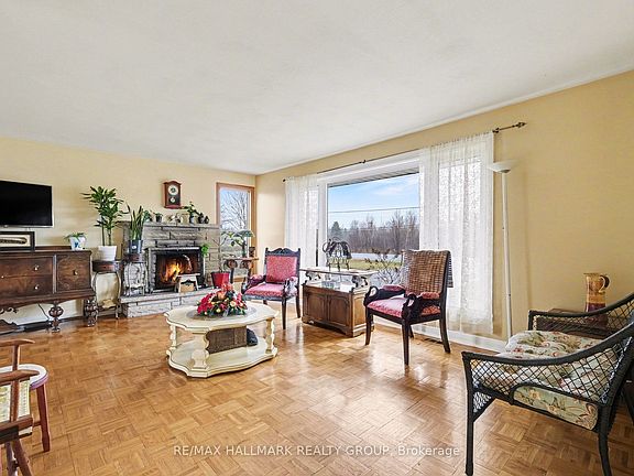 4th image of 4827 Anderson Rd