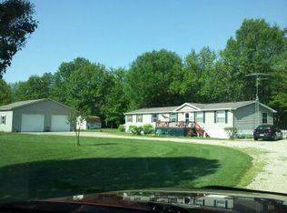 925 County Road 500 E, Toledo, IL 62468