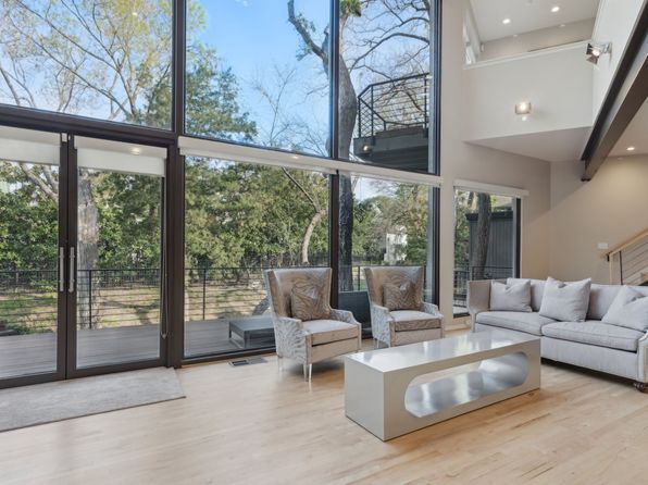 Home for Sale in Dallas TX