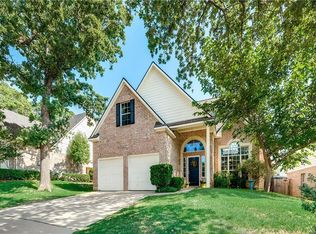 529 Mattie Ln, Lake Dallas, TX 75065