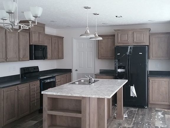 4th image of 1500 W Highland St Lot 0237