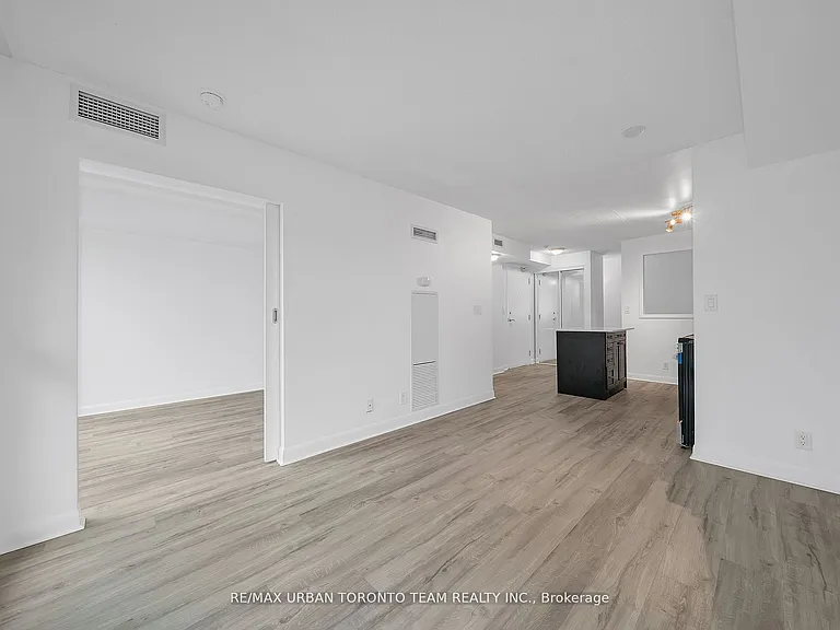 600 Fleet St #1901 — Photo 7
