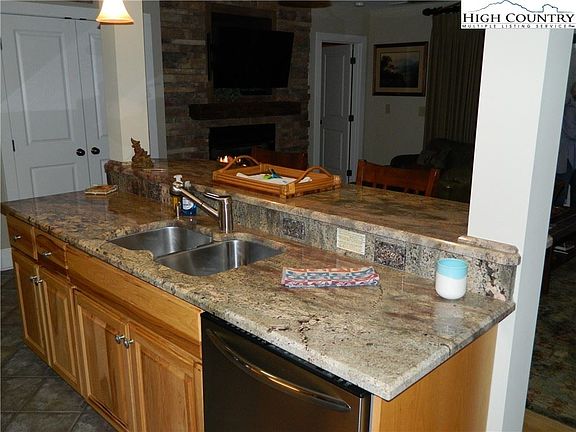 4th image of 325 Peaceful Haven Dr Unit A4