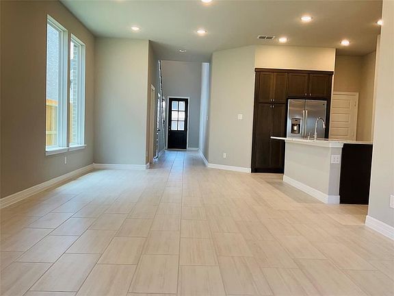 5th image of 6647 Jasper Valley Cir