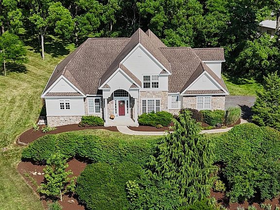 4th image of 248 Ivy Hill Dr
