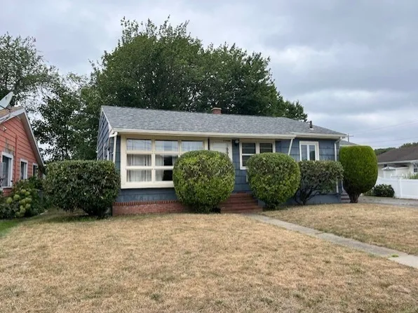 161 Portland St, New Bedford, MA 02744