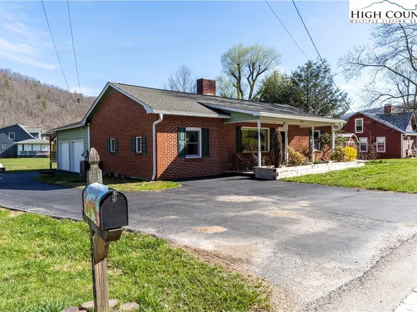 2780 Broadstone Road, Banner Elk, NC 28604