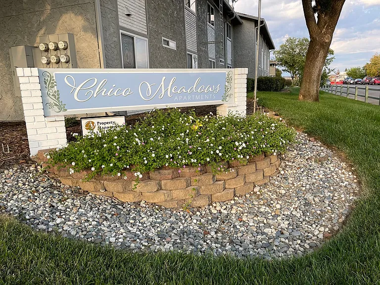 Chico Meadows Apartments — Photo 28