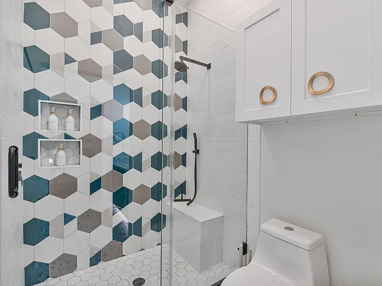 1310 Charleston Square Dr #202 — Photo 76