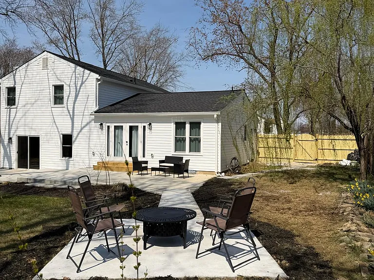 3105 Calydon Ct — Photo 12