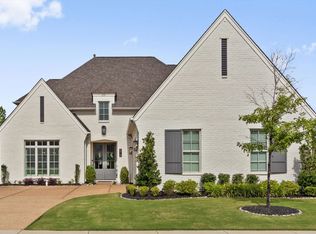215 Pierpoint Ct, Collierville, TN 38017