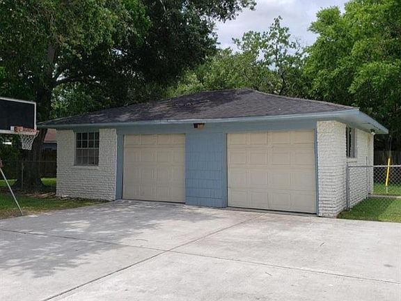 5th image of 3207 Glastonbury Dr